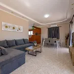Vila Blossom Laganas