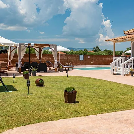 Blossom Villa Laganas